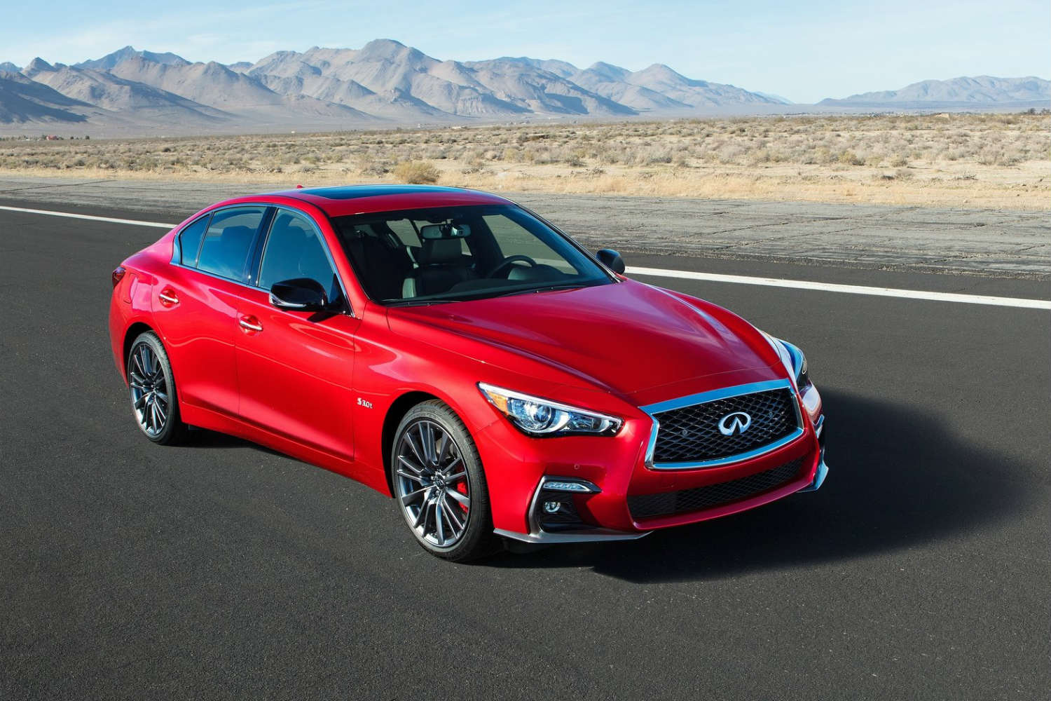 Infiniti Q50: 37.100 euros