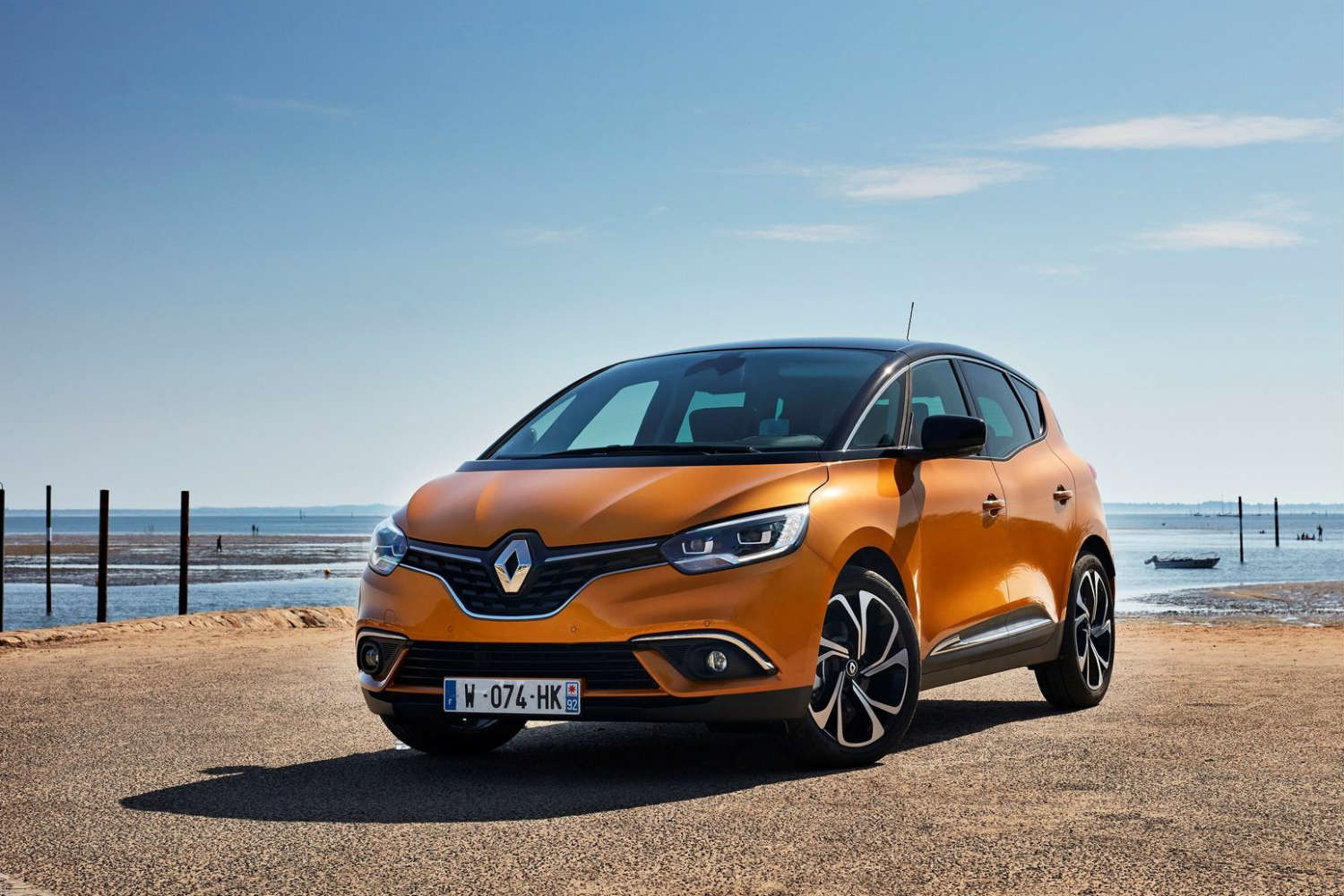 Renault Scénic: 25.335 euros