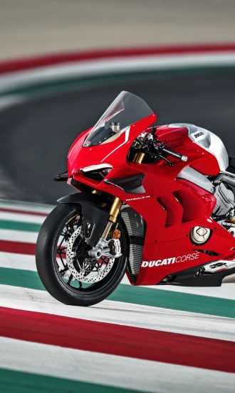 Ducati Panigale V4 - moto de carreras