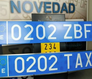 matricula azul coche