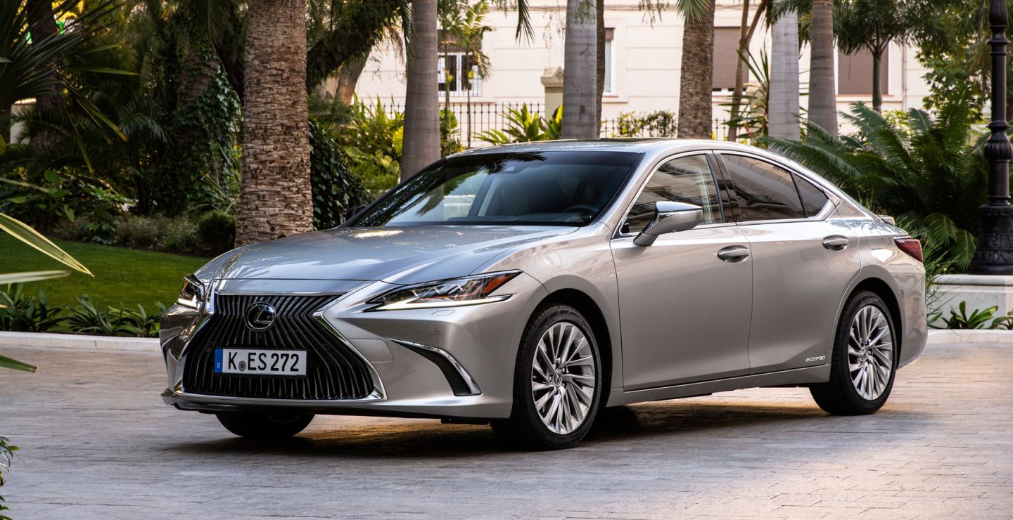 Lexus ES