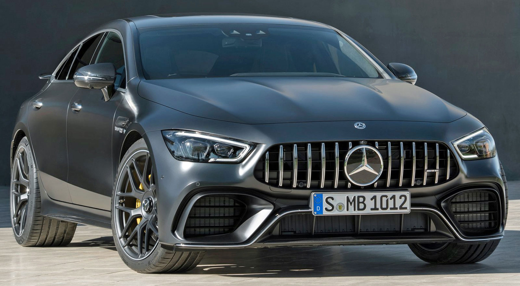 Mercedes AMG GT 4 puertas