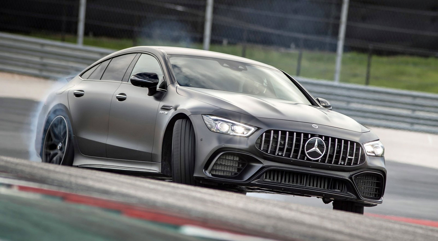 Mercedes AMG GT 4 puertas