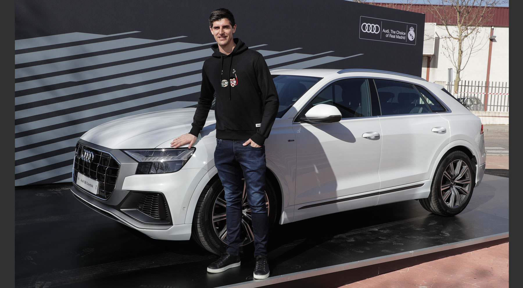 Thibaut Curtois // Audi Q8 50 TDI