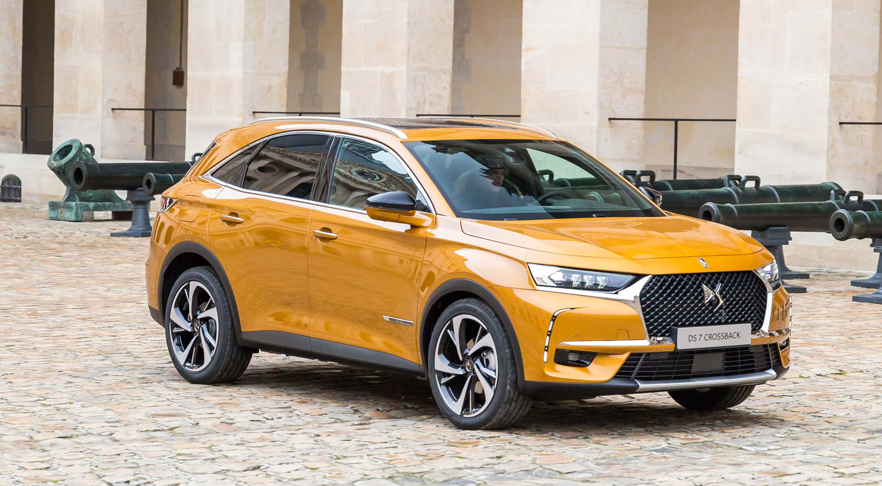 DS7 Crossback // Desde 32.150 euros