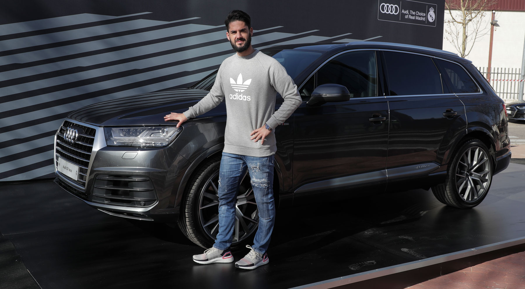 Isco Alarcón // Audi Q7 50 TDI