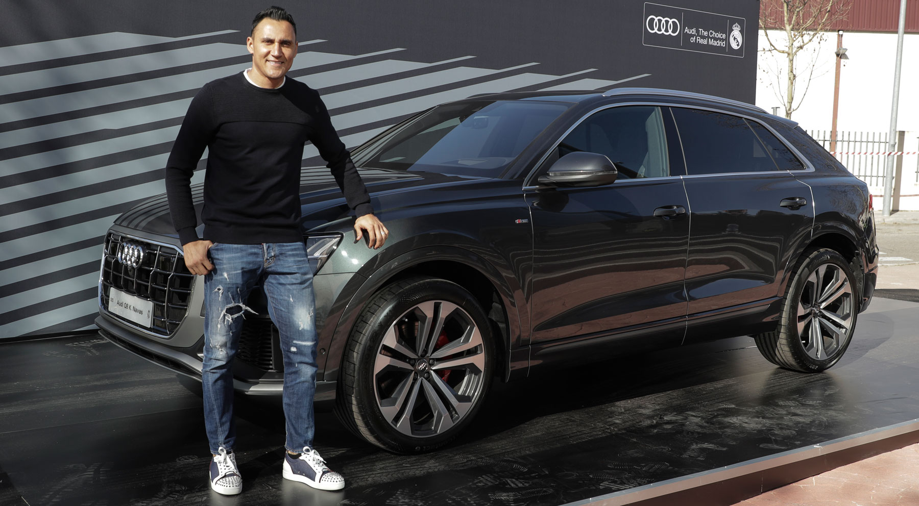 Keylor Navas // Audi Q8 50 TDI