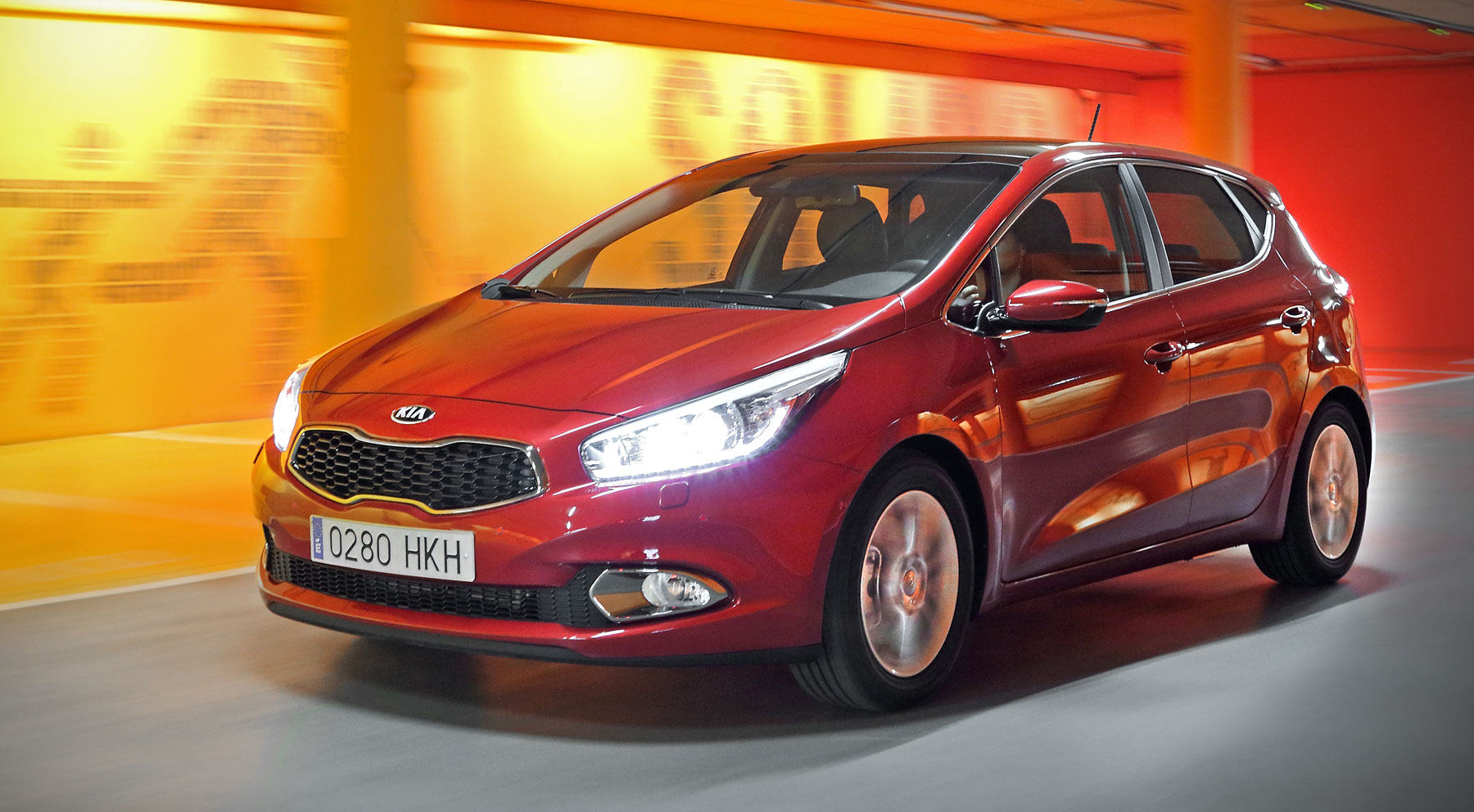 Kia Ceed // 395 litros
