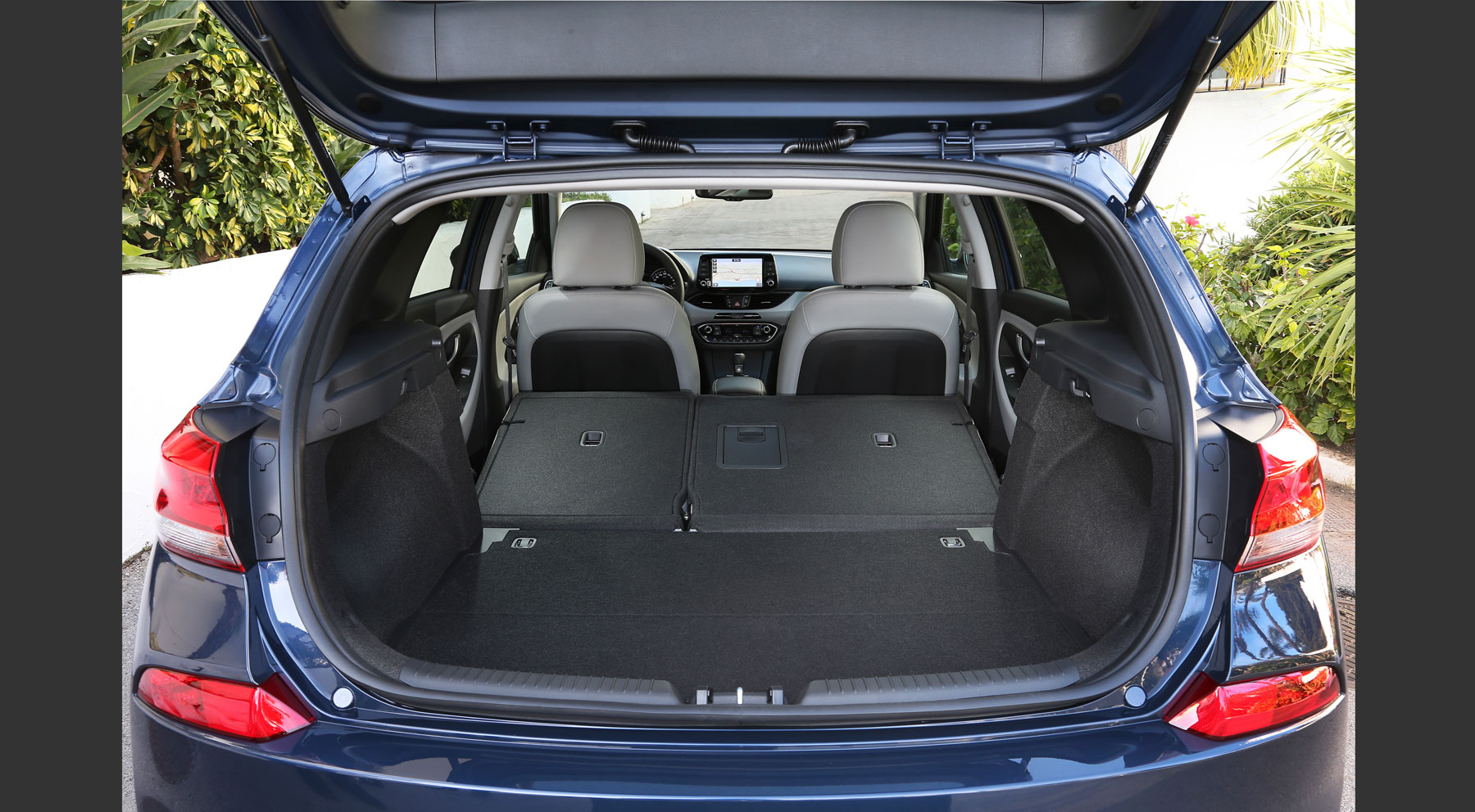 Hyundai i30 // 395 litros