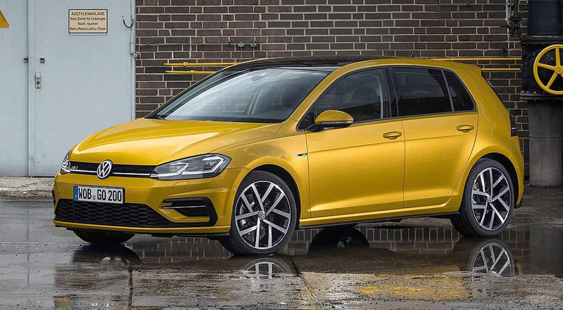 Volkswagen Golf // 380 litros