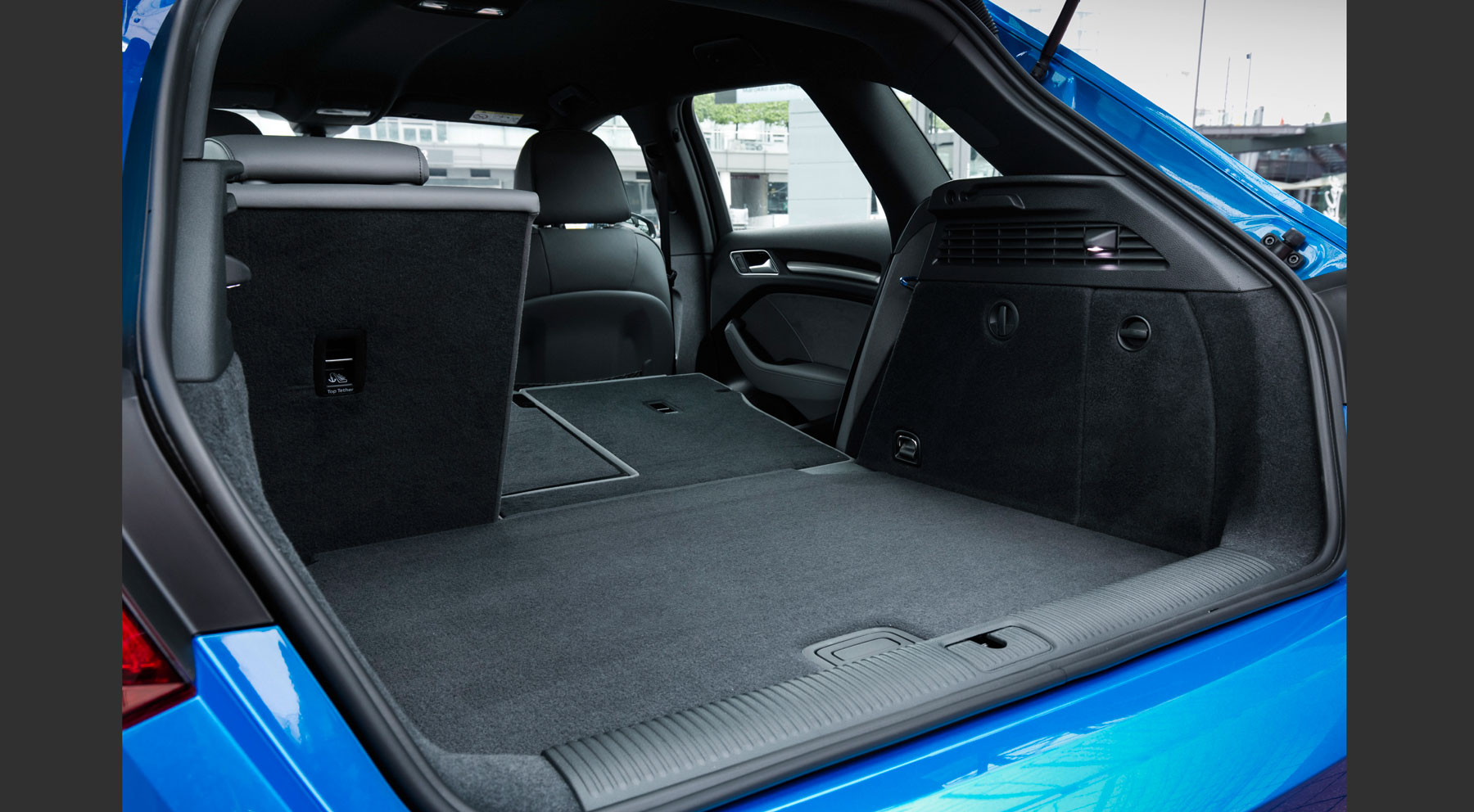 Audi A3 Sportback // 380 litros