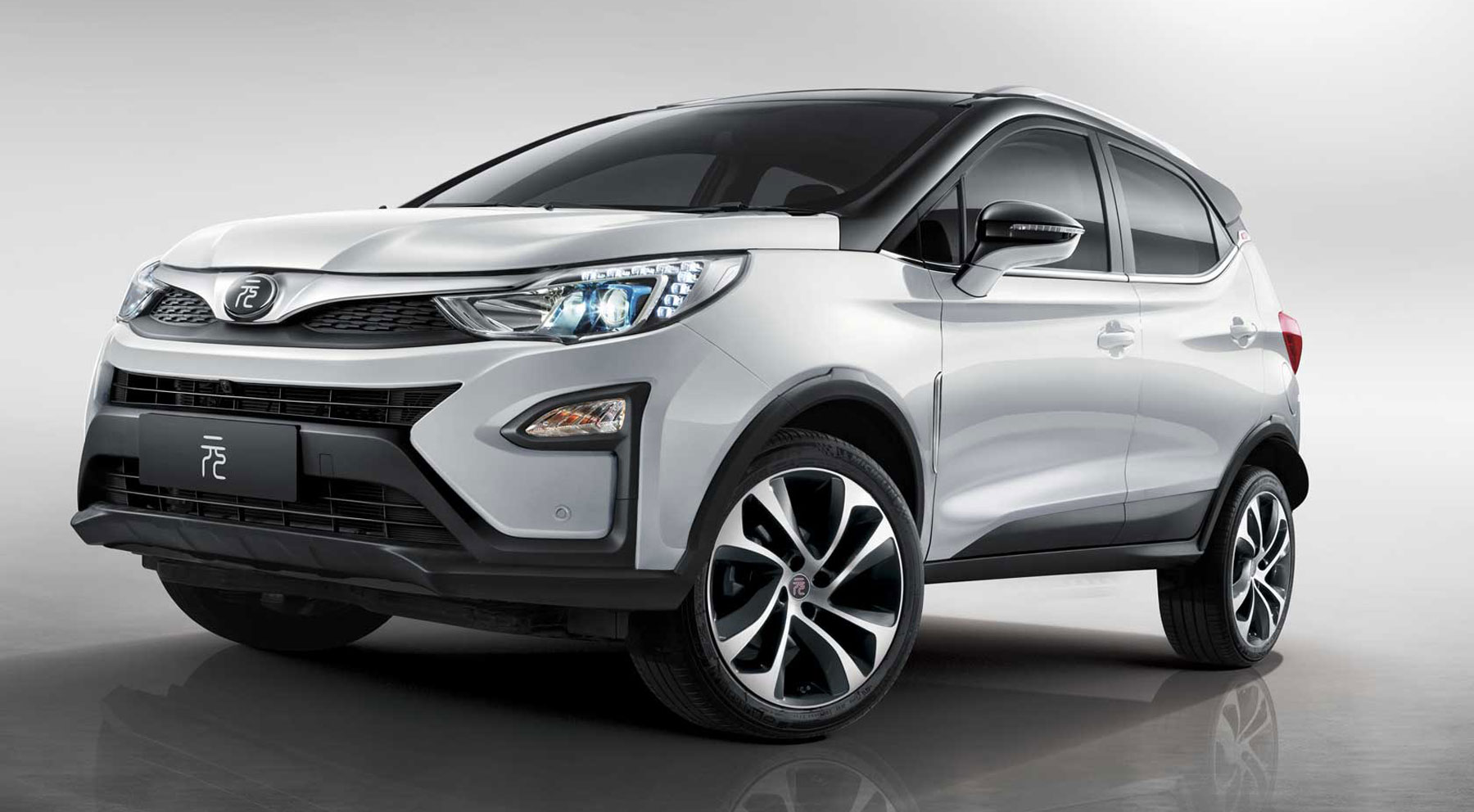 BYD Yuan EV // 35.699 unidades