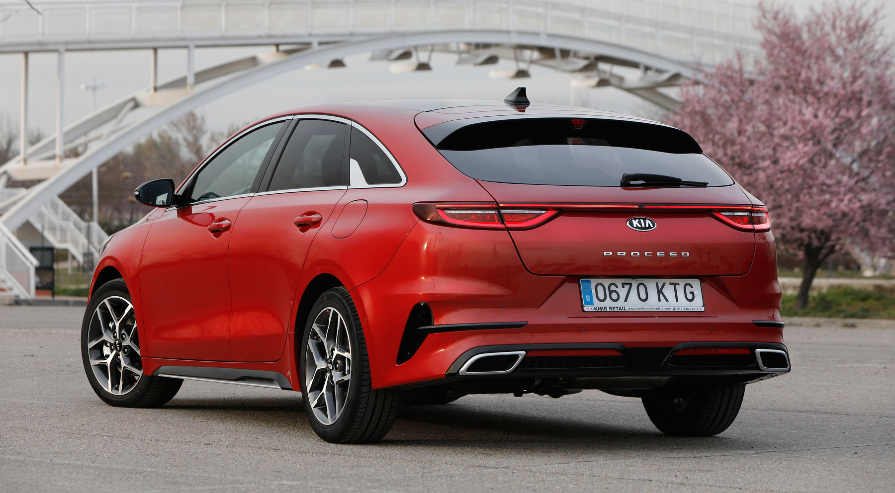 Kia Proceed