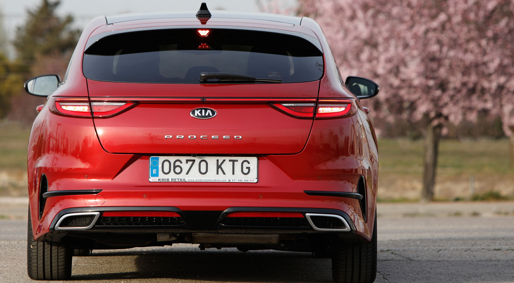 Kia Proceed