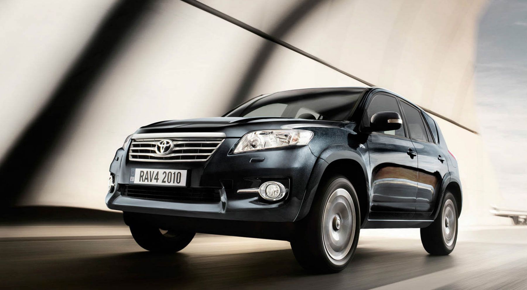 Toyota RAV4 (2006 – 2013)