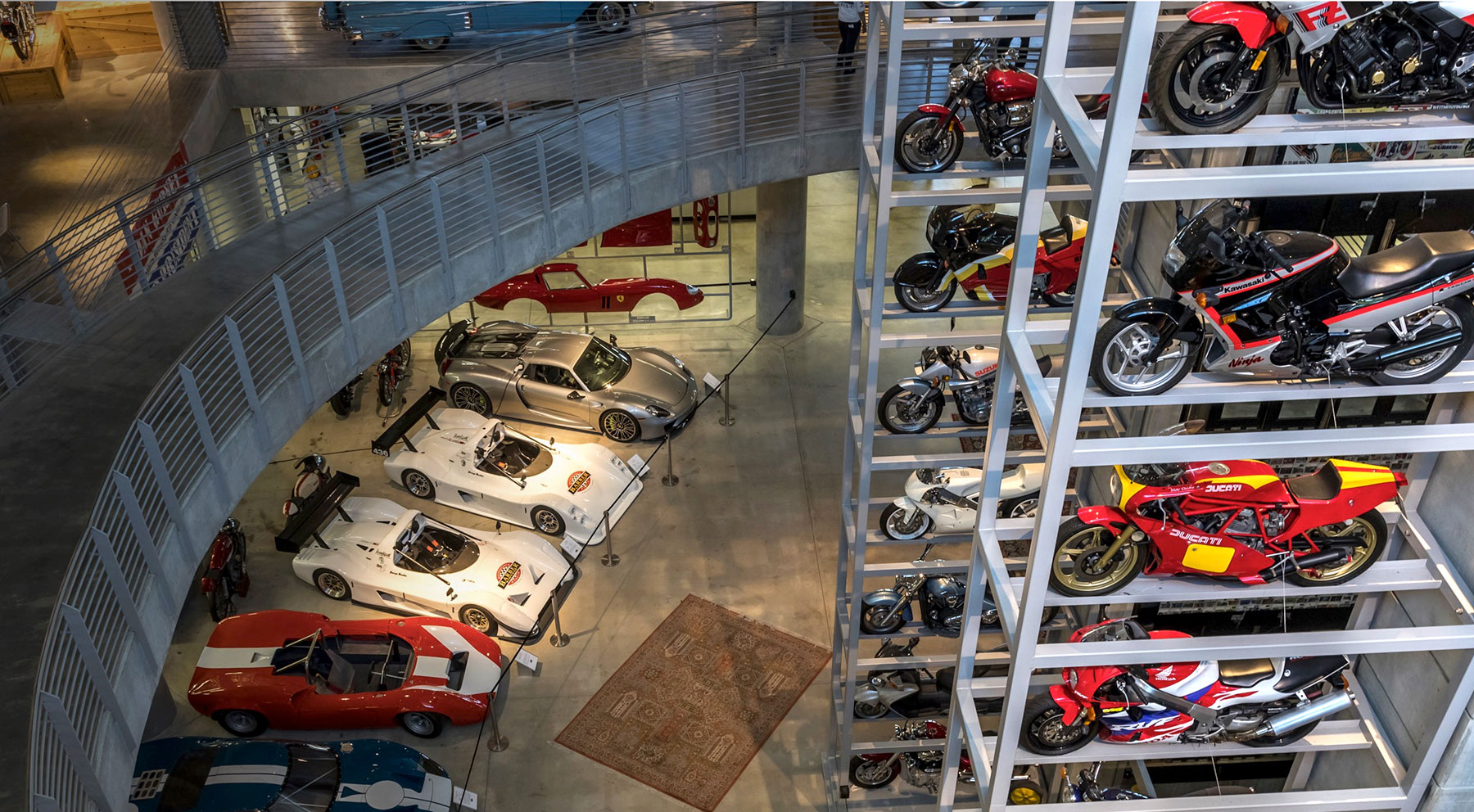 Barber Vintage Motorsport Museum // Estados Unidos