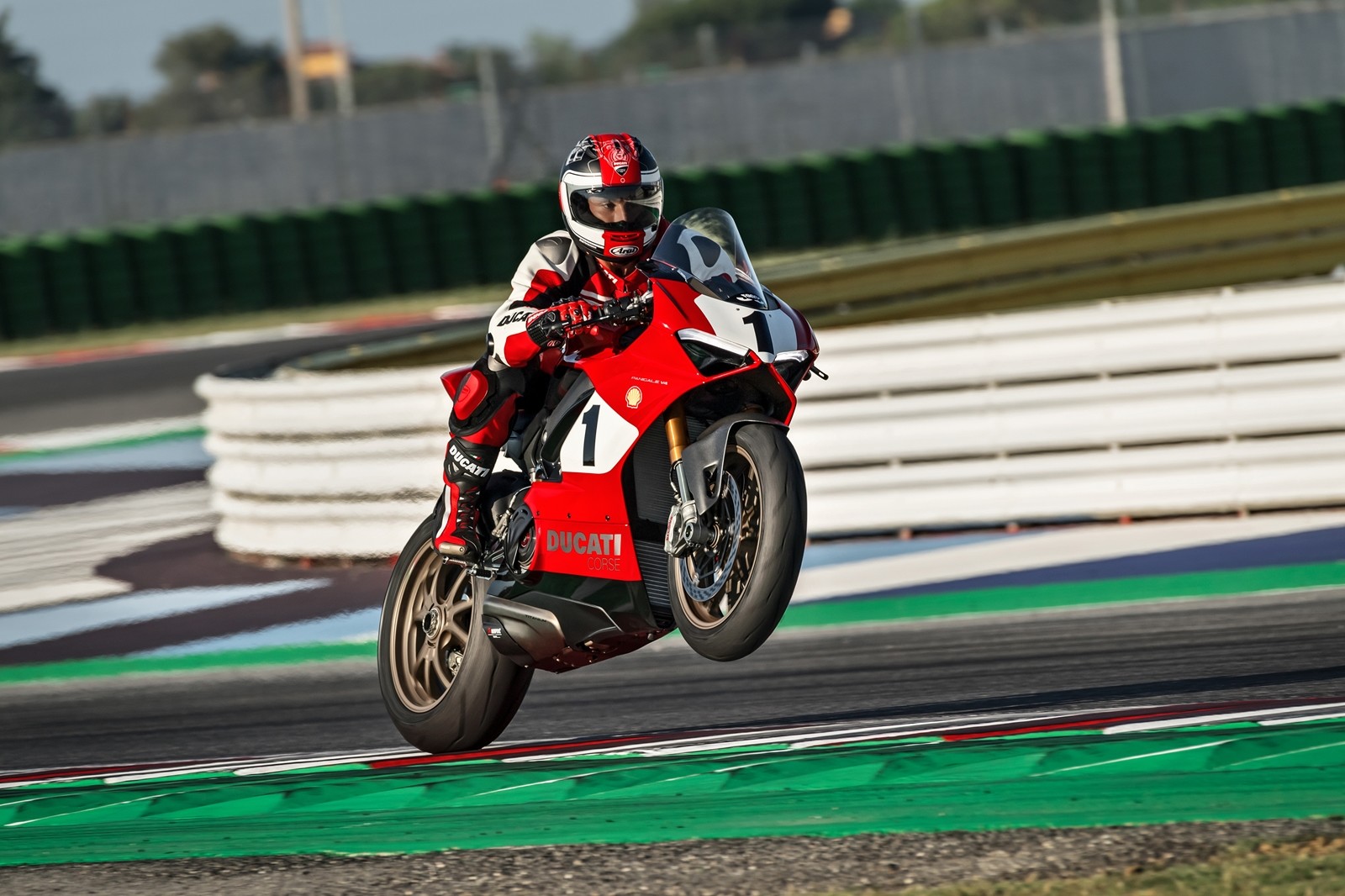 Ducati Panigale V4 25 Aniversario 916