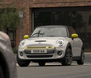 Mini Cooper SE electrico