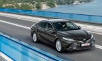 Toyota Camry, la gran berlina que gasta poco más que un utilitario