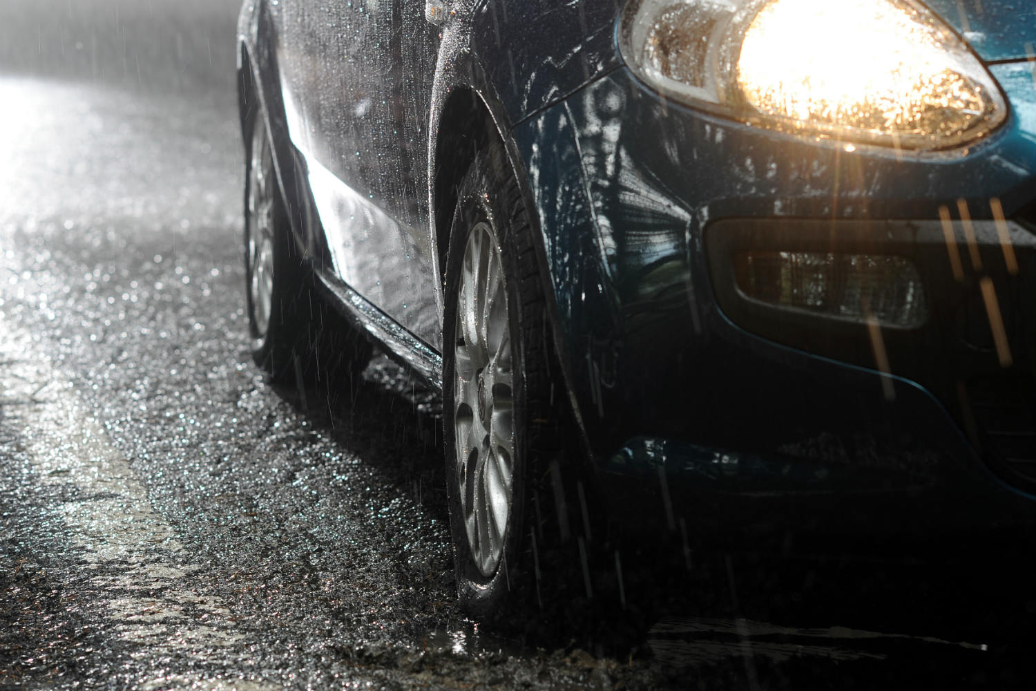 conducir con frío y lluvia