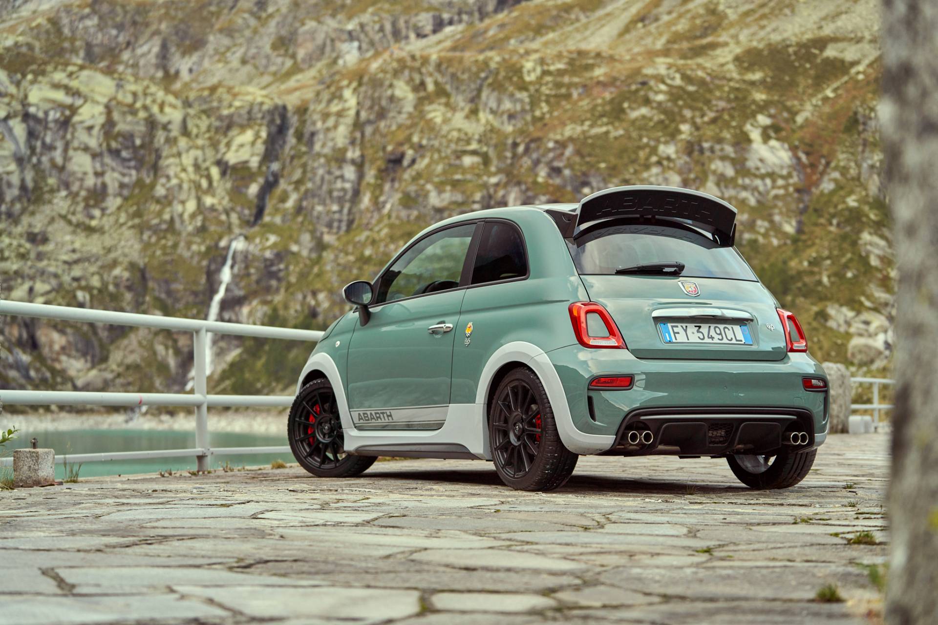 Abarth 695