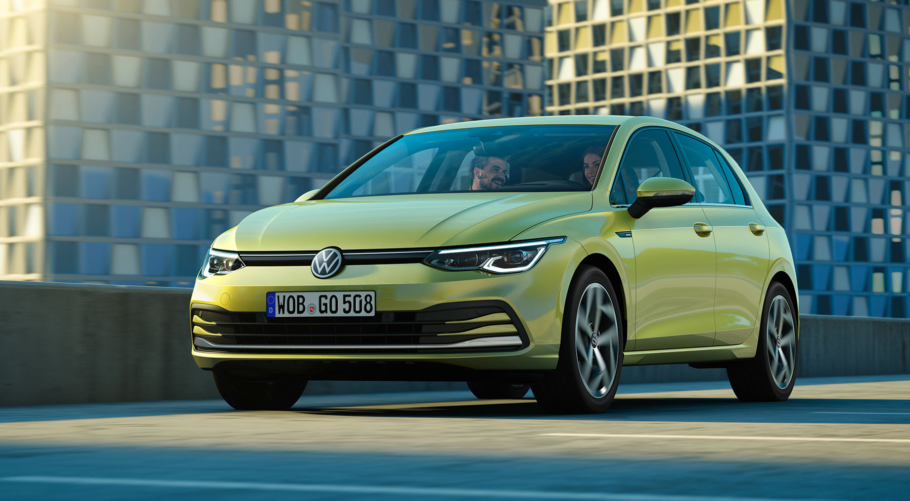 HÍBRIDO ENCHUFABLE // VW Golf eHybrid (desde 44.502 euros)