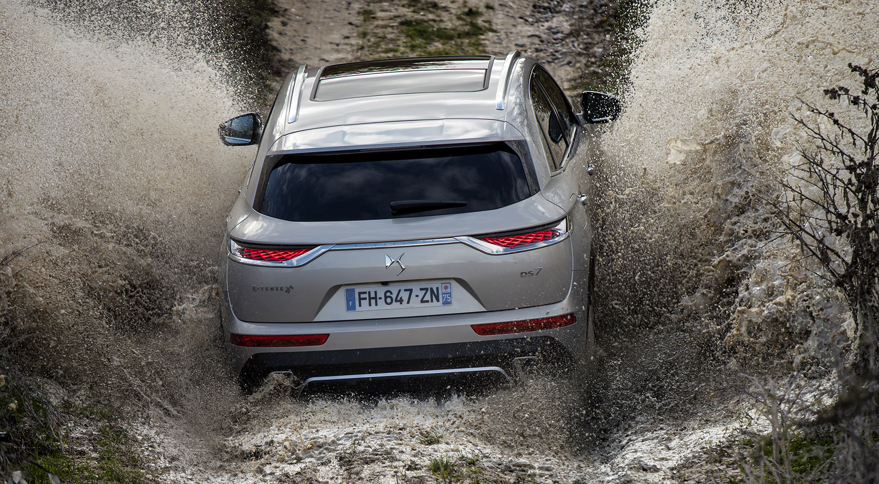 DS7 Crossback E-Tense