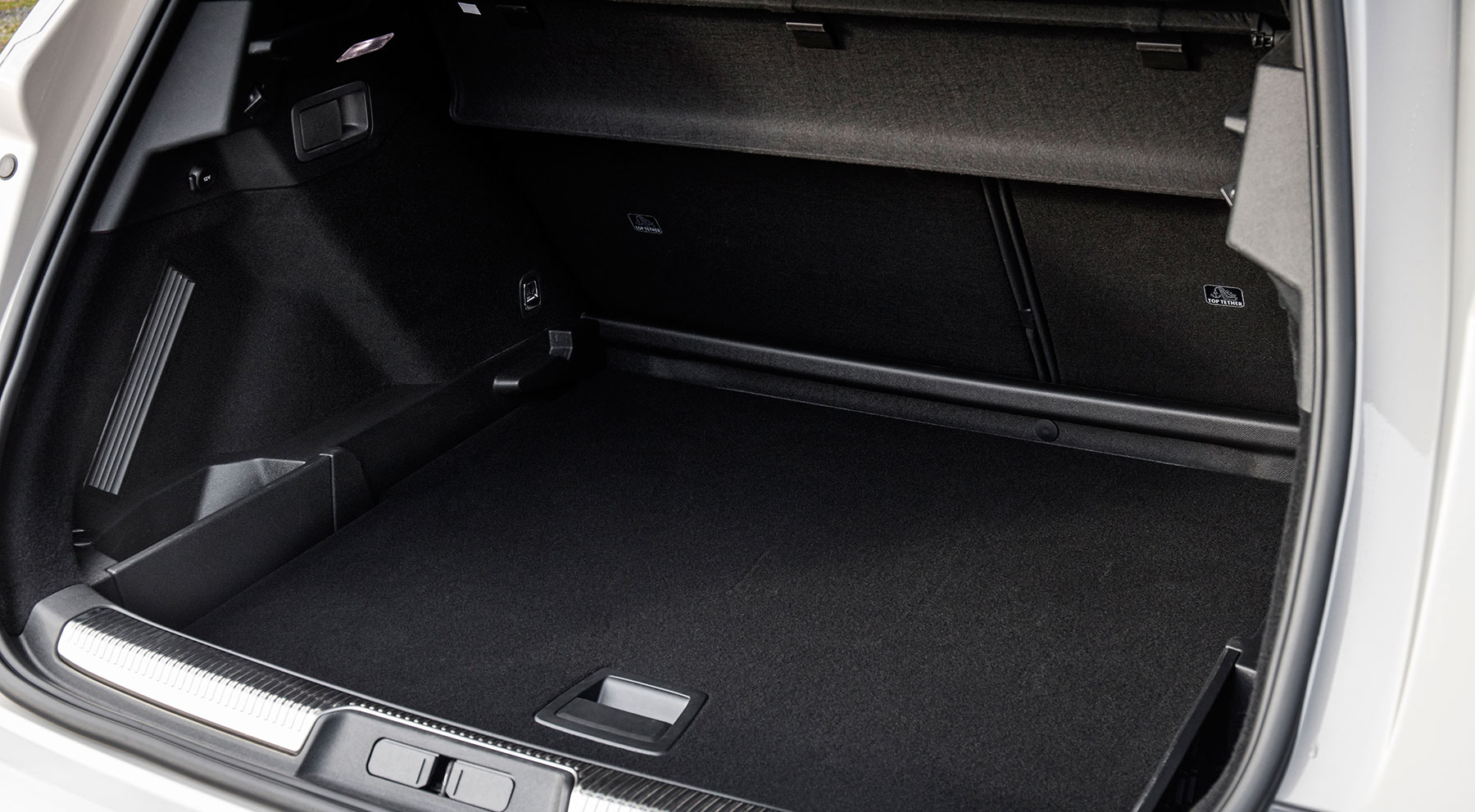 DS7 Crossback E-Tense