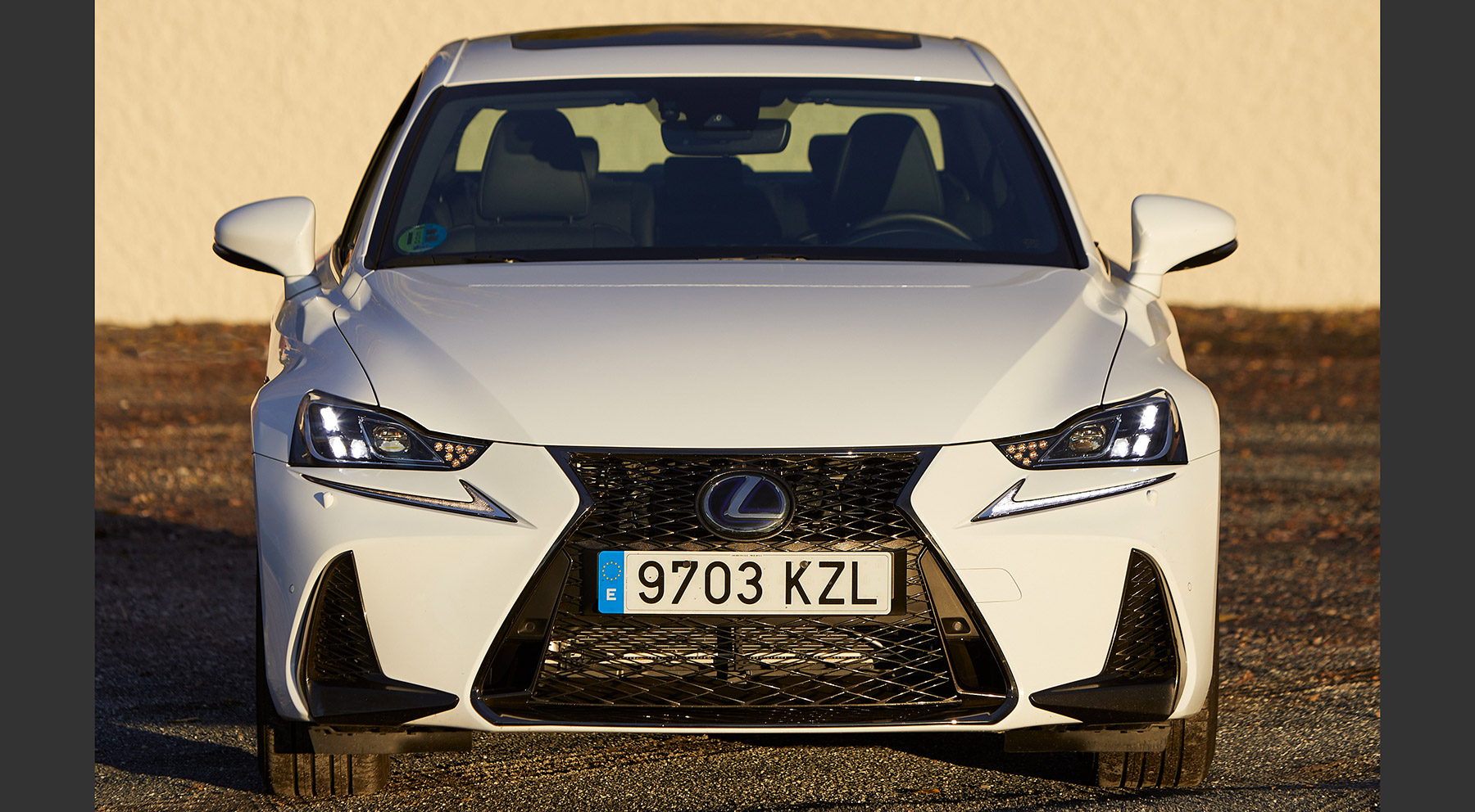 Lexus IS