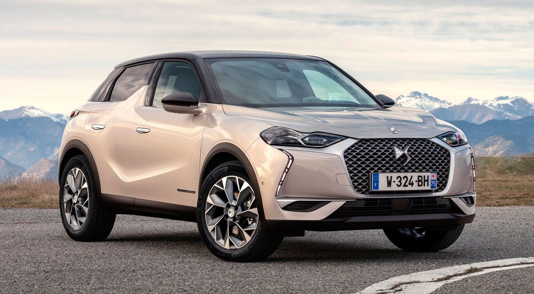 DS-3 Crossback E-Tense