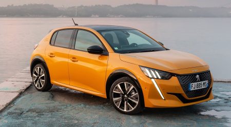 Peugeot 208 // Desde 13.200 euros (15.550 con motor de 100 CV)