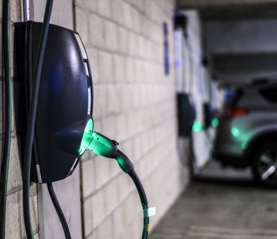 Cargador coche eléctrico