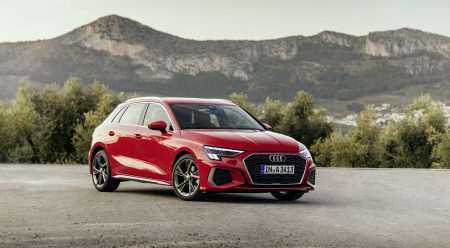 coches que se retrasan por el coronavirus