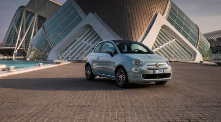 coches que se retrasan por el coronavirus