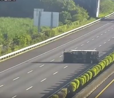 Accidente Tesla 3 Autopilot