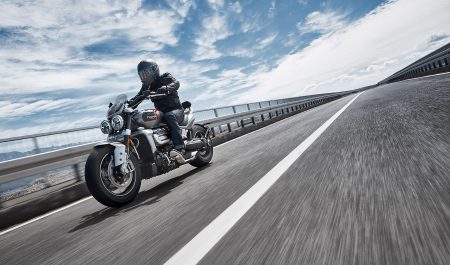 La Triumph Rocket 3 GT, al detalle