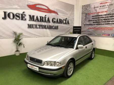 Volvo S40