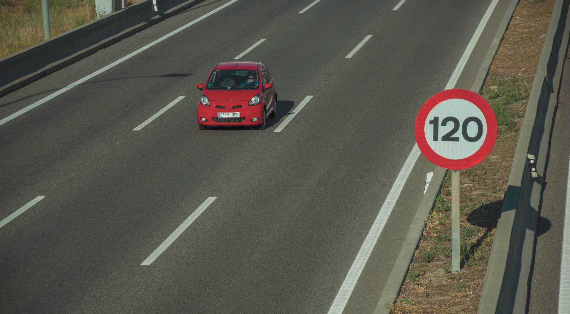 Carril central riesgos