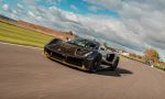El Lotus Evija de 2.000 CV lo da todo en el circuito de Goodwood