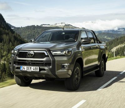 Toyota Hilux precio