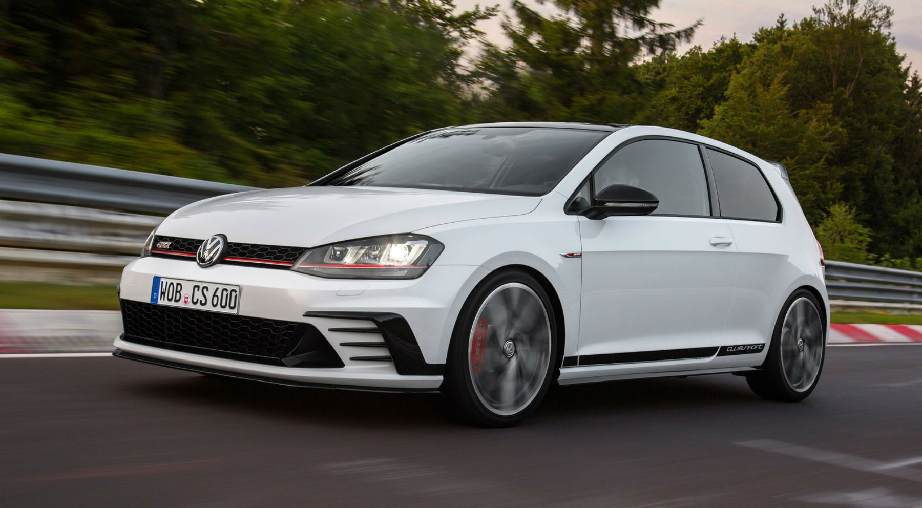 Volkswagen Golf GTI