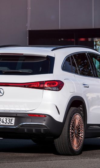 Mercedes EQA