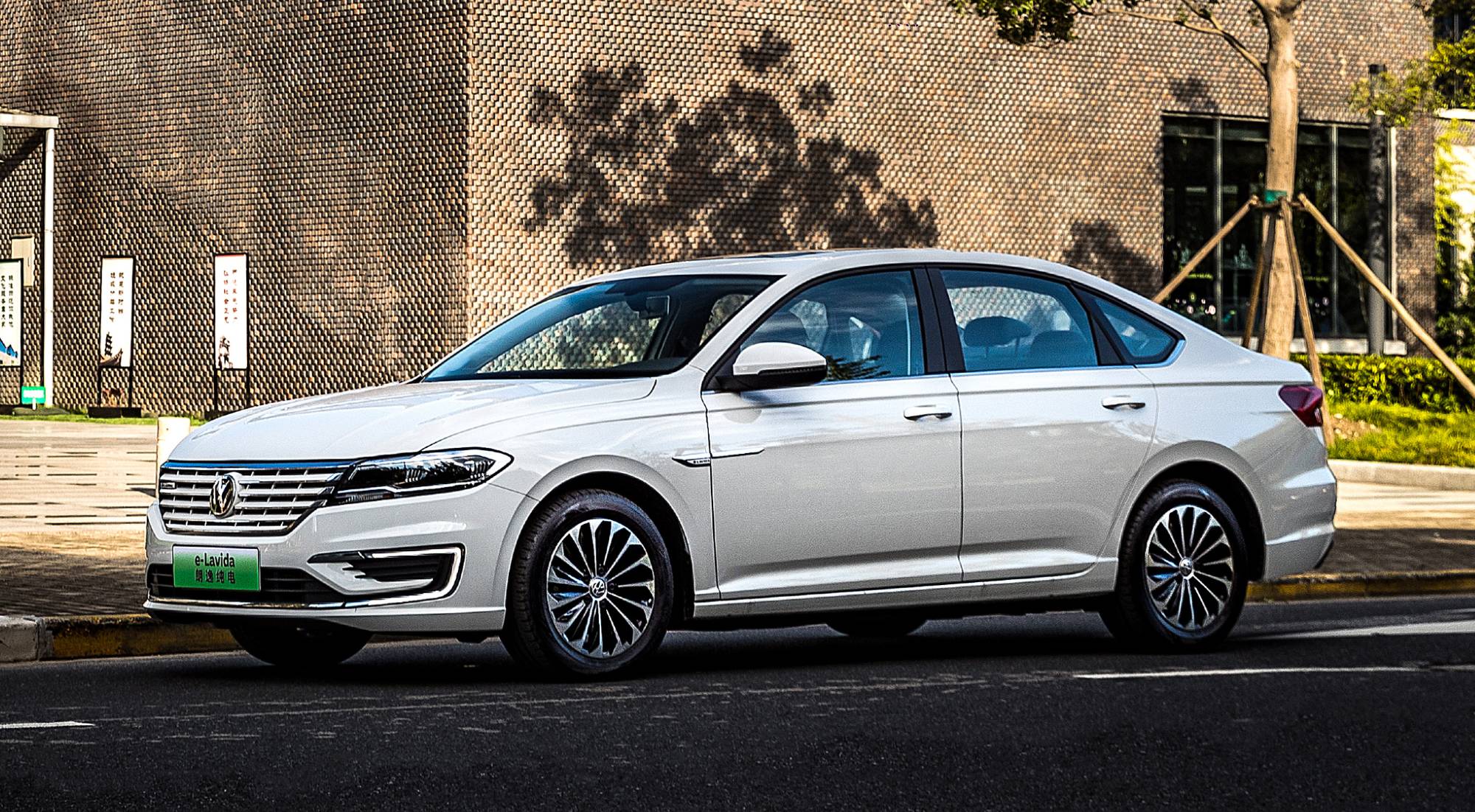 Volkswagen Lavida // 463.804 unidades