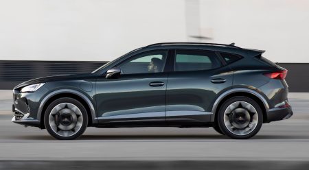 HÍBRIDO ENCHUFABLE // Cupra Formentor (desde 38.640 euros)