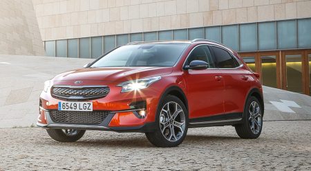 HÍBRIDO ENCHUFABLE // Kia XCeed PHEV (desde 25.400 euros)