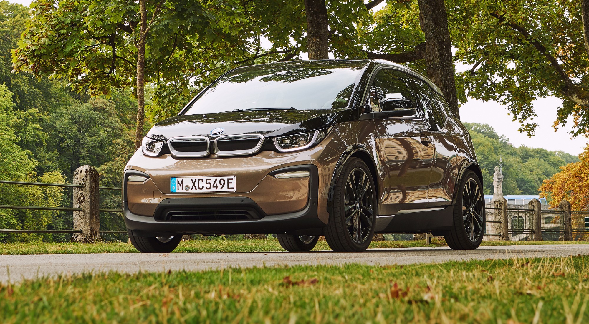 ELÉCTRICO // BMW i3 (desde 40.700 euros)