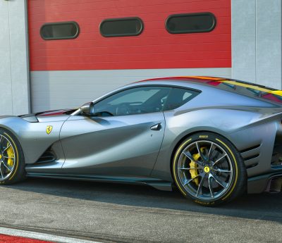 Ferrari 812 Competizione