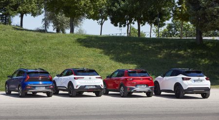 Cuatro SUV pequeños