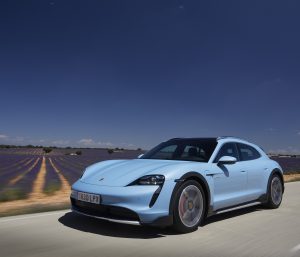 Taycan Cross Turismo