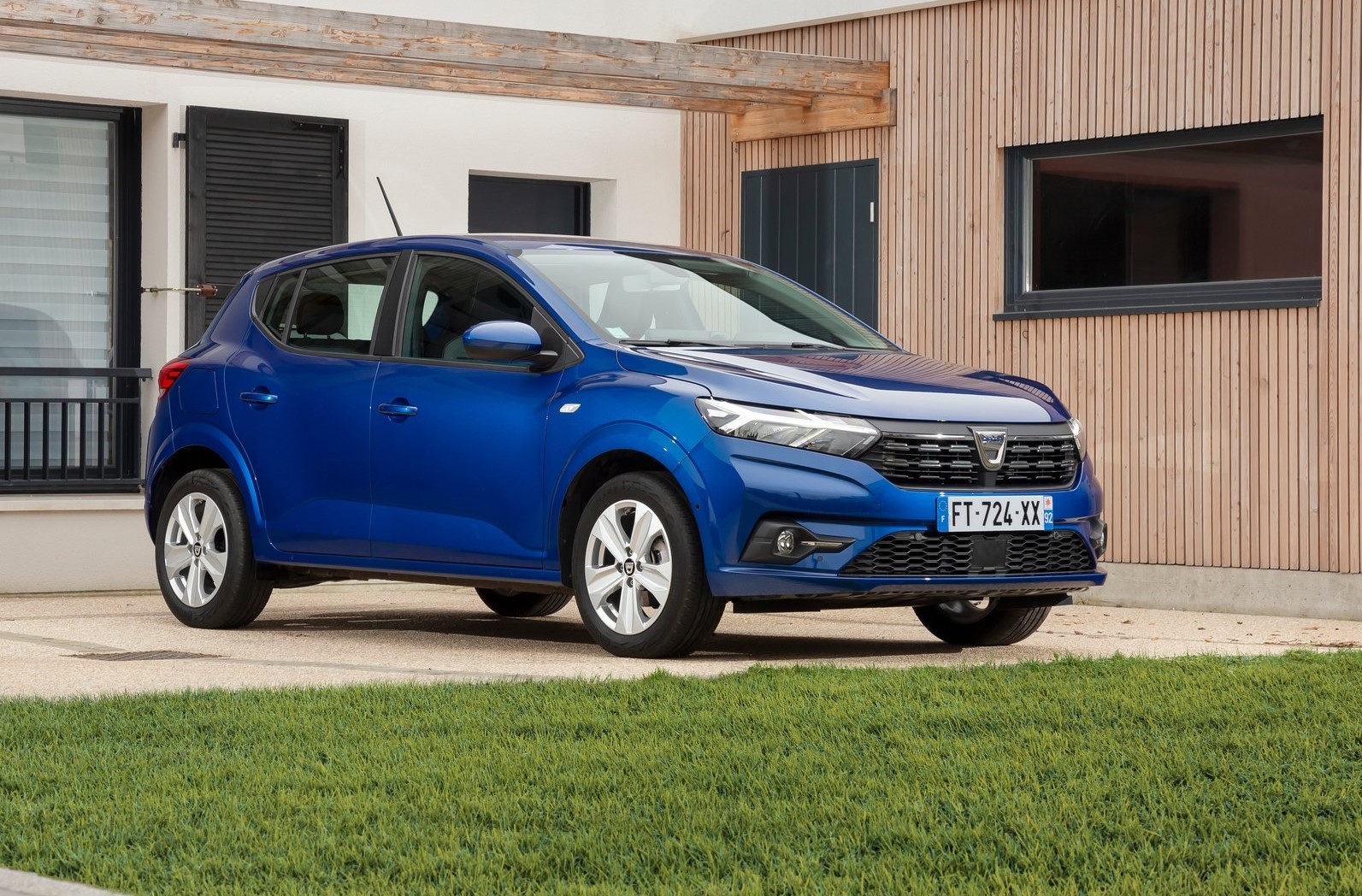 Dacia Sandero / 11.870 euros